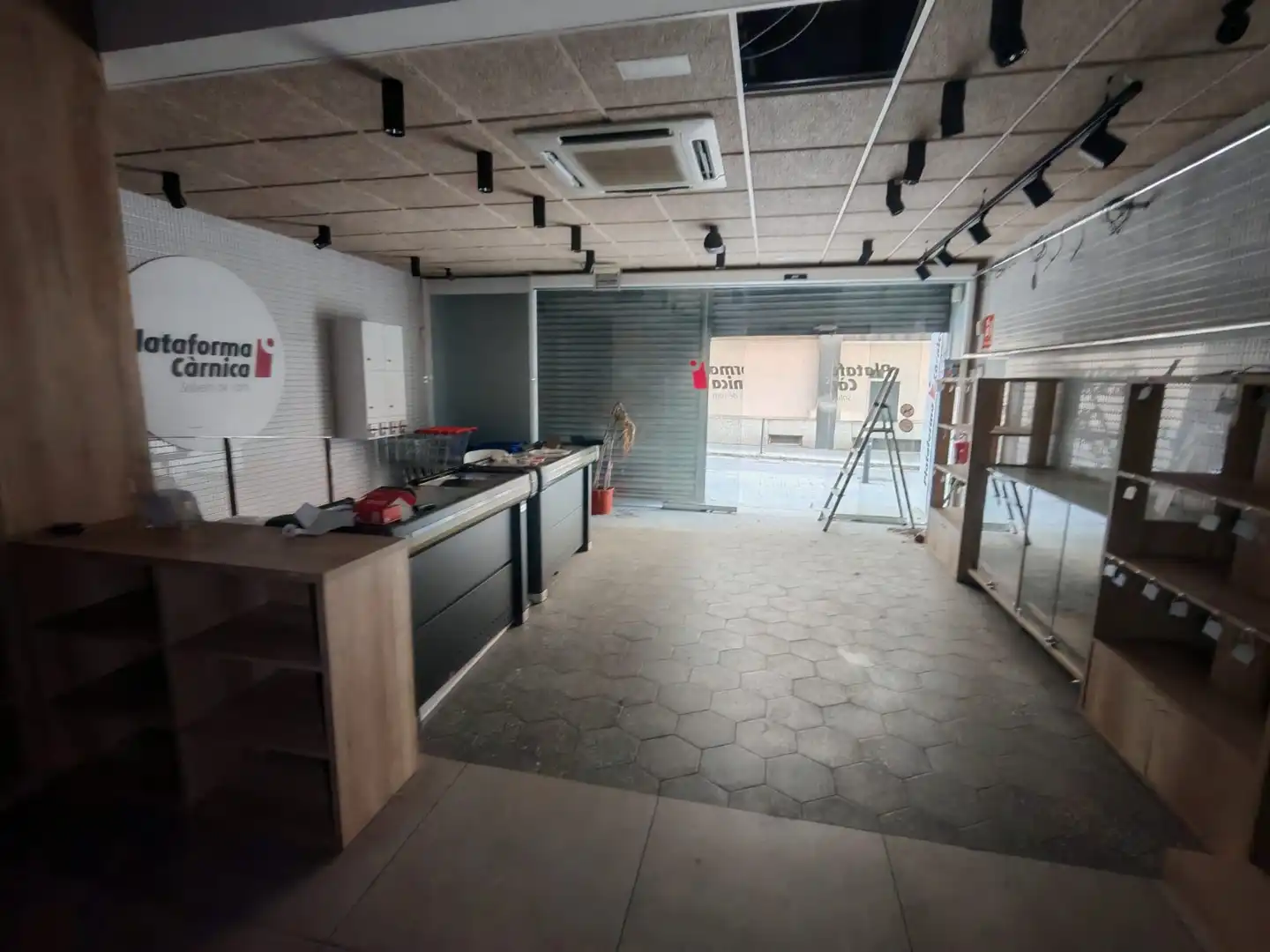 Locale commerciale in cessione a Col.legis Nous, imagen 17