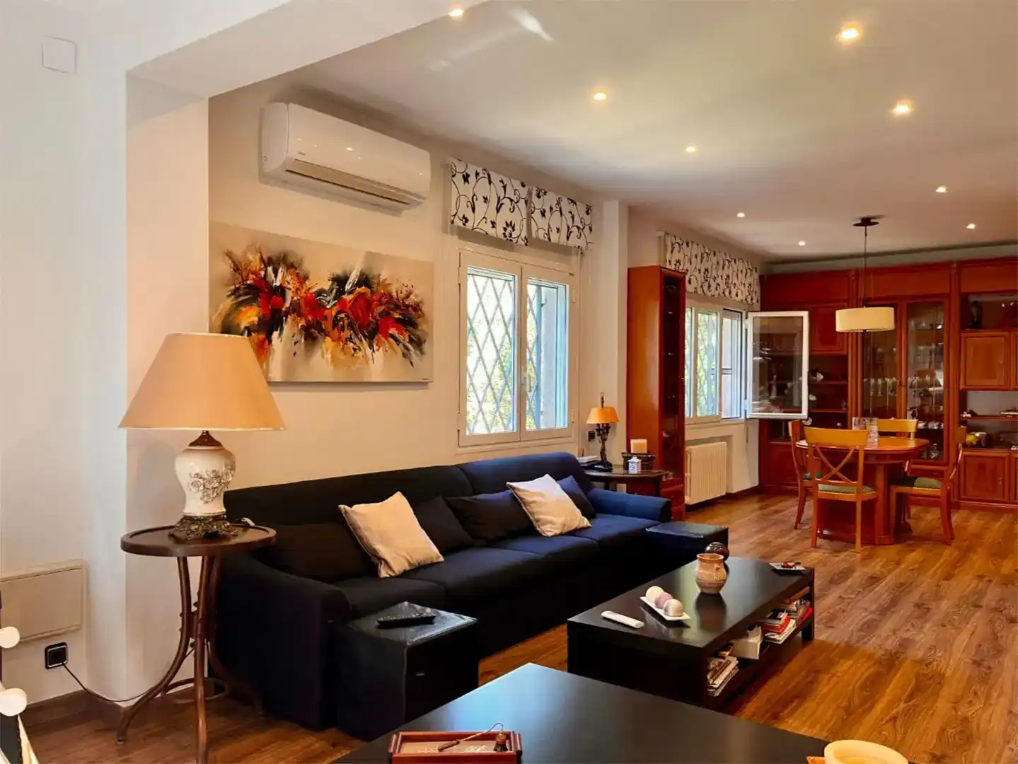 Sala de estar de Casa o chalet en venta en Begues con Aire acondicionado, Piscina y Balcón