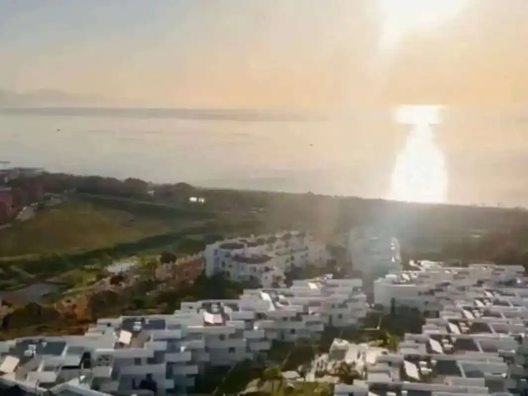 Flat with pool for sale in Alcorrín, imagen 2