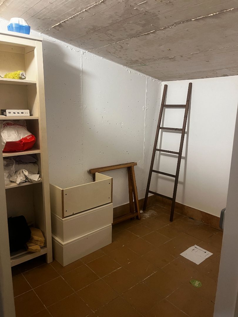 Box room for sale in  Sevilla Capital