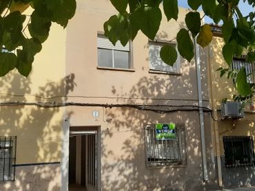 Casa in vendita a VILLA ADEL, 2