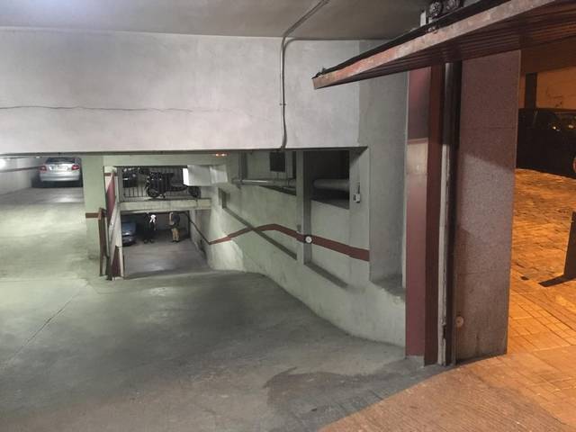 Garaje en Alquiler en Calle Ortiz de Paz, 8 en José Zorrilla - Padre Claret