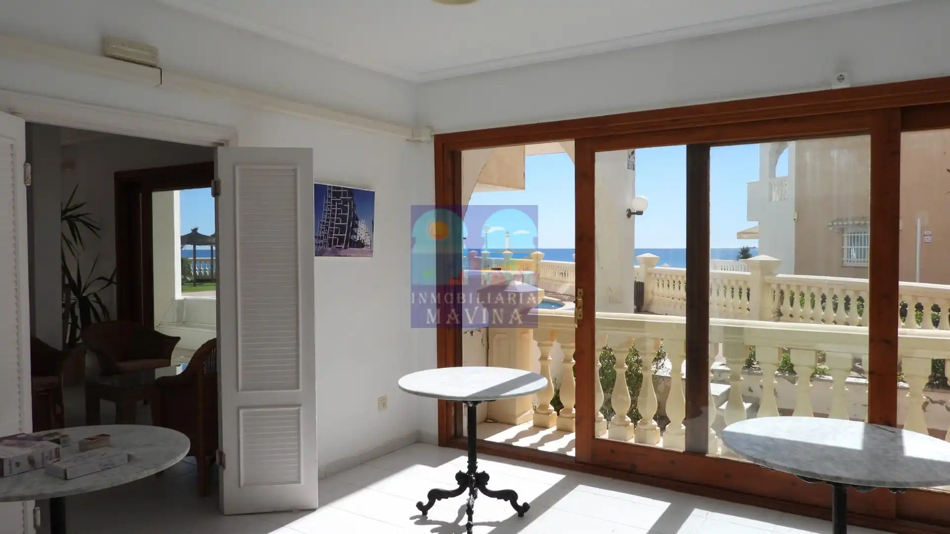 Einfamilien-Reihenhaus zum Verkauf in La Manga del Mar Menor mit Heizung, Privatgarten und Terrasse