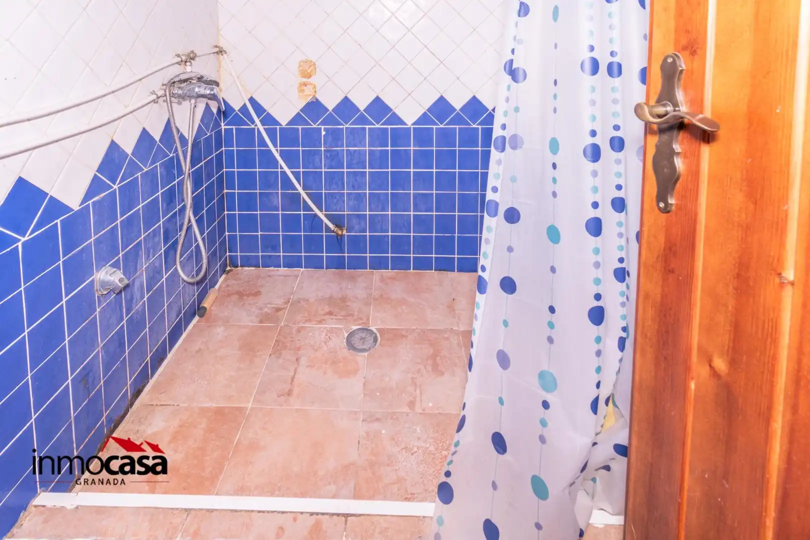 Badezimmer von Fabrikhallen zur Miete in Ogíjares mit Heizung