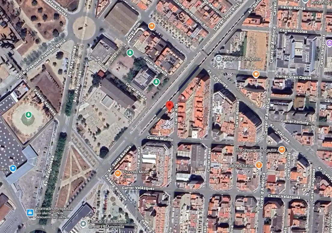 Casa adosada en venta en Carrer Xile, 2, Zona Hospital