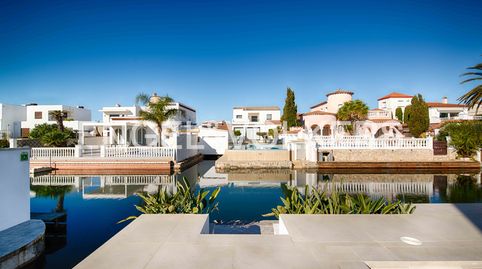 Foto 4 von Einfamilien-Reihenhaus zum Verkauf in Carrer Norfeu, Cap Ras - Creus - Falconera, Empuriabrava
