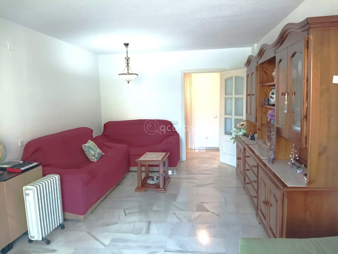 Sala de estar de Piso en venta en Benalmádena con Aire acondicionado, Terraza y Amueblado