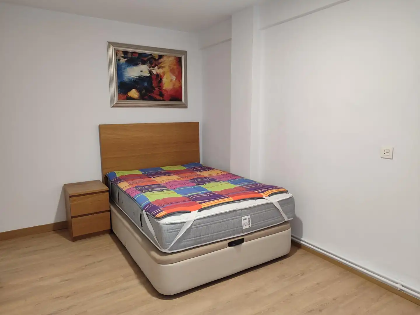 Bedroom of Flat for rent in Oviedo   with Heating, Terrace and Furnished