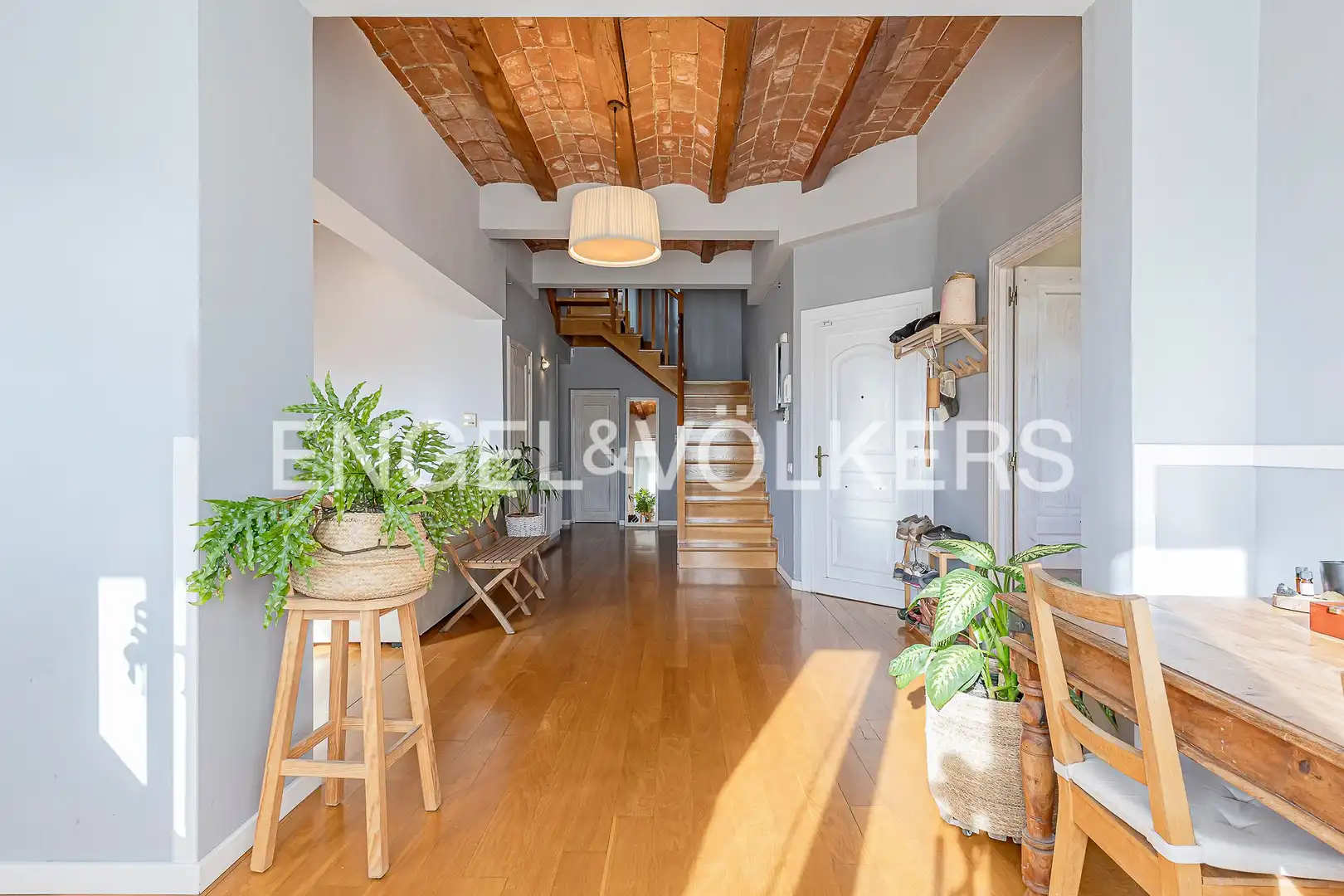 Exterior view of Duplexes for sale in Barcelona  with Air Conditioner, Heating and Private garden