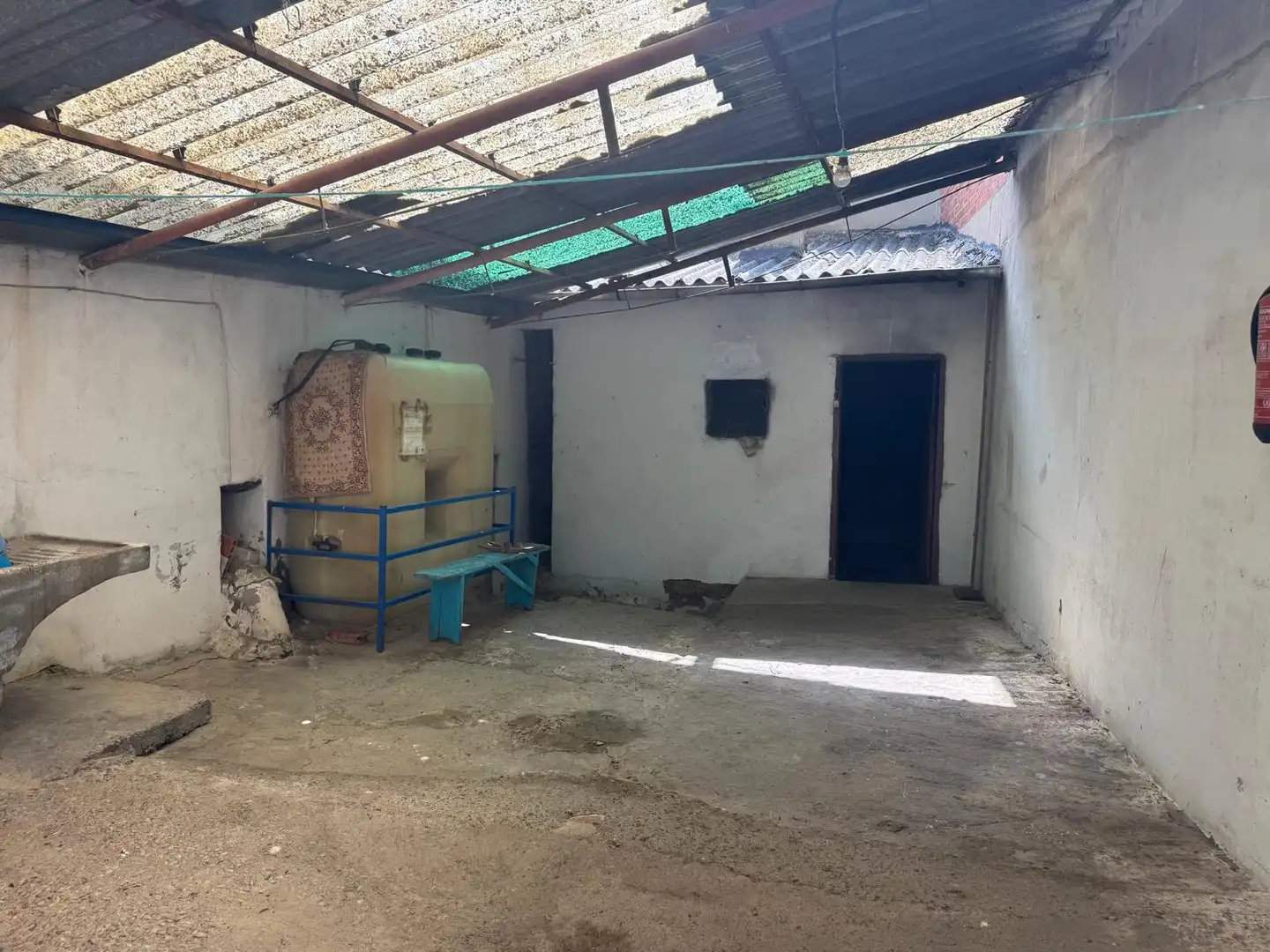 Casa o xalet en venda en Urdiales del Páramo amb Calefacció, Traster i Internet