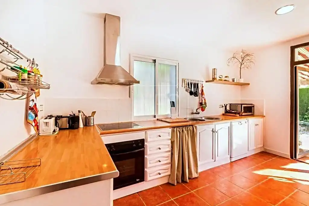 Cuina de Casa o xalet en venda en Albolote amb Aire condicionat, Calefacció i Jardí privat