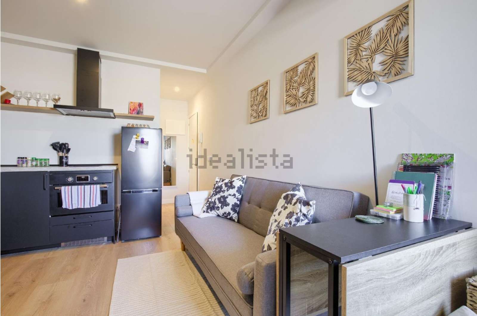 Bedroom of Study for share in  Madrid Capital  with Air Conditioner and Terrace