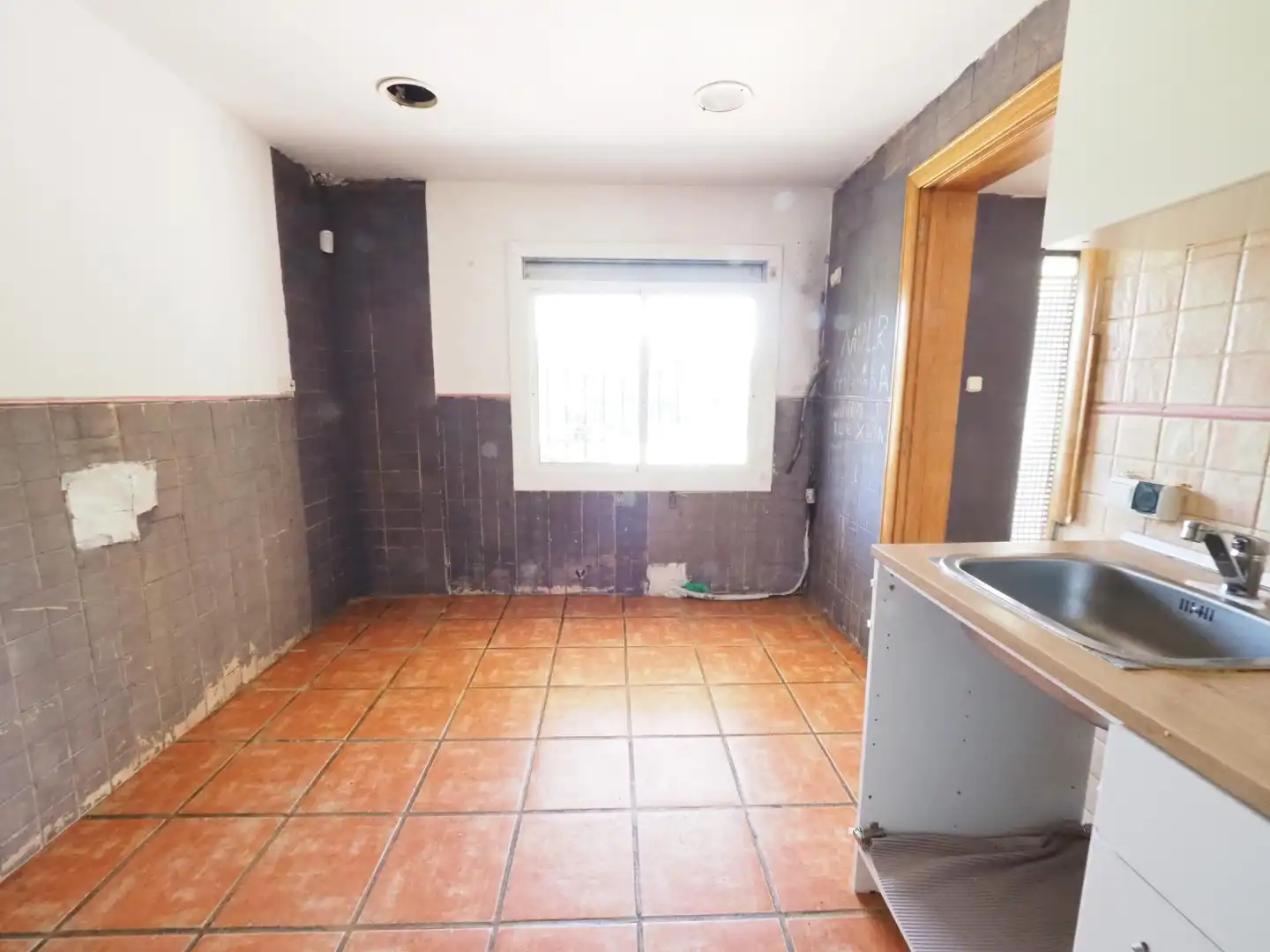 Cuina de Casa o xalet en venda en Masquefa amb Jardí privat i Piscina