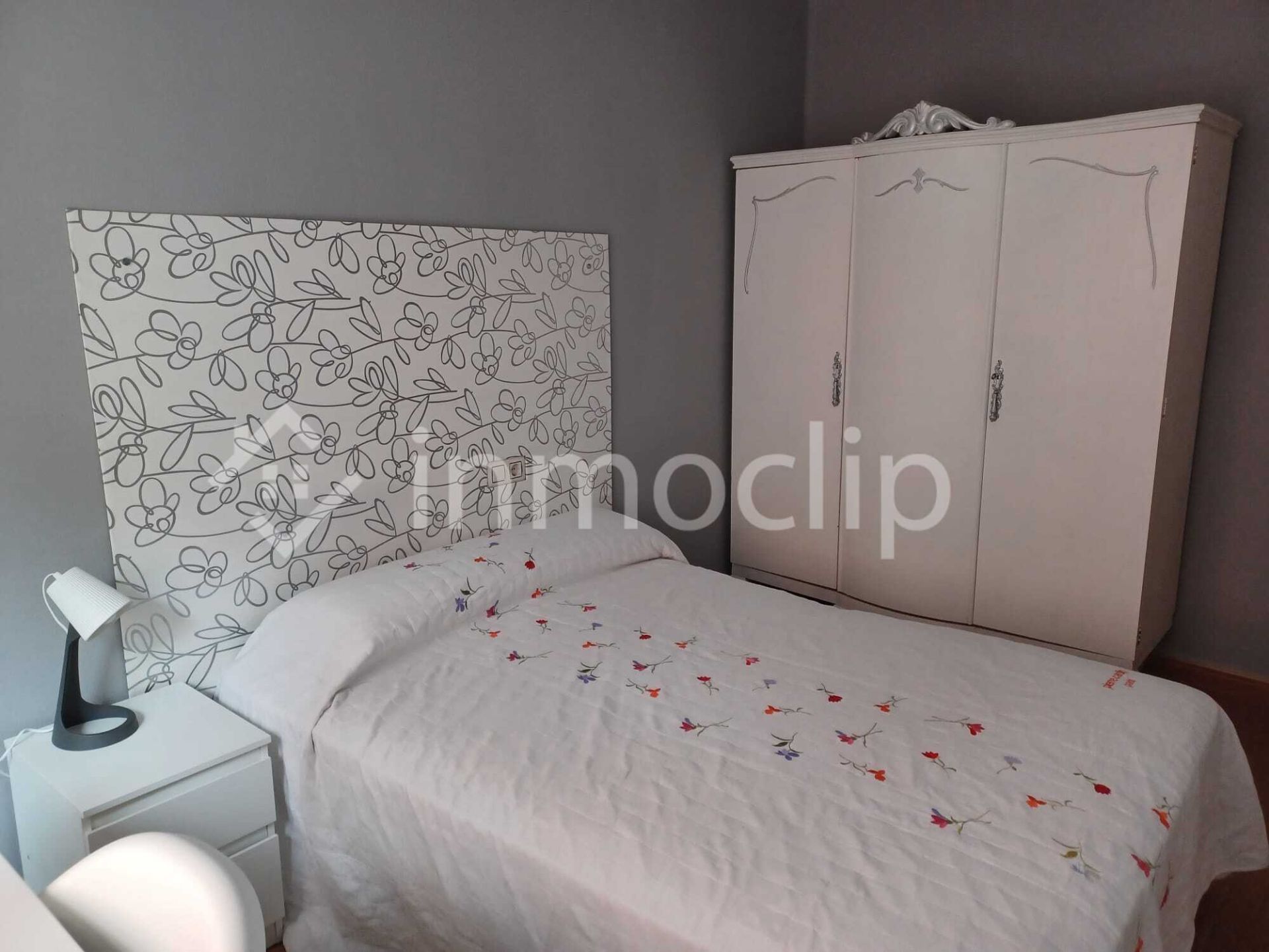 Bedroom of Flat to rent in Salamanca Capital  with Heating and Furnished