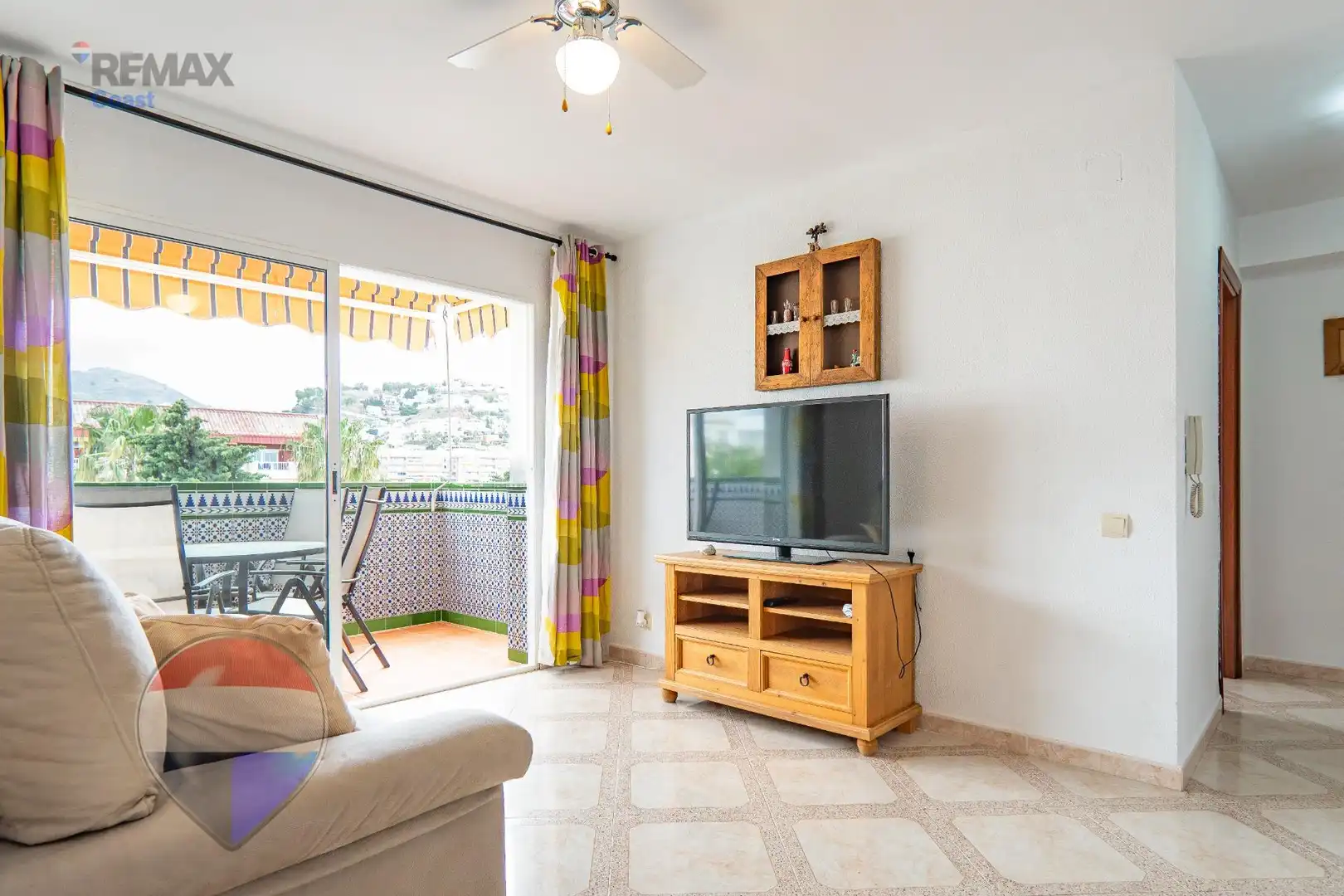 Sala de estar de Apartamento de alquiler en Rincón de la Victoria con Aire acondicionado, Calefacción y Amueblado