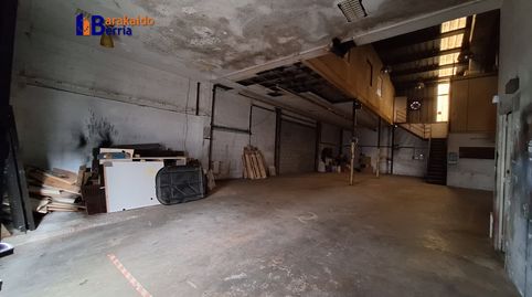 Foto 2 von Fabrikhallen zur Miete in Calle Zubileta, Cruces, Barakaldo