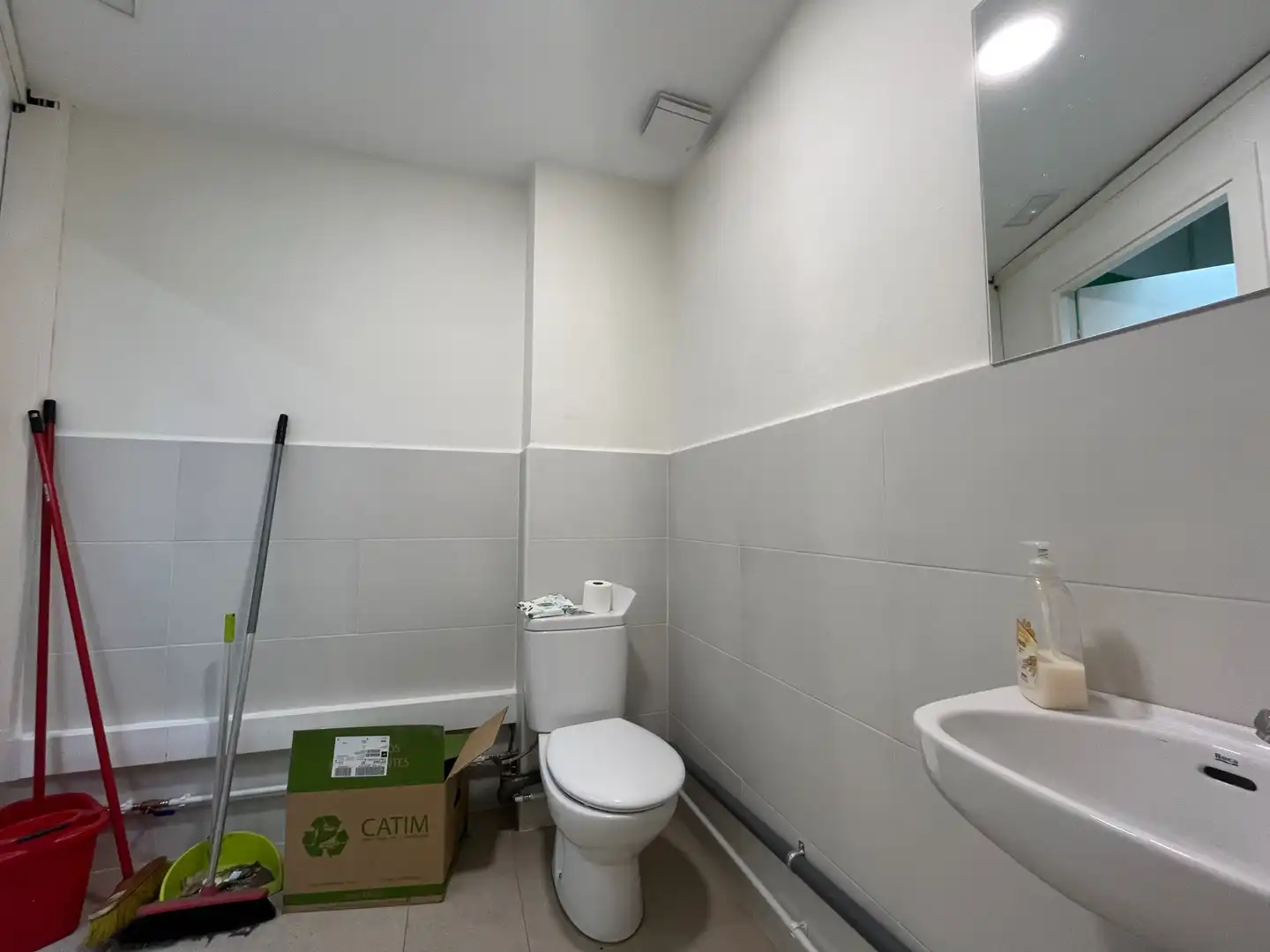 Commercial properties for rent in Ronda Ferran Puig, 19, La Devesa