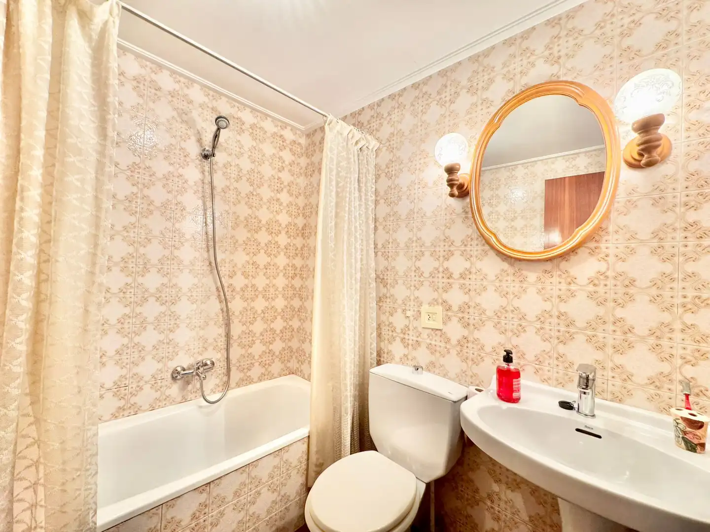 Bathroom of Flat for sale in Vitoria - Gasteiz  with Terrace and Storage room