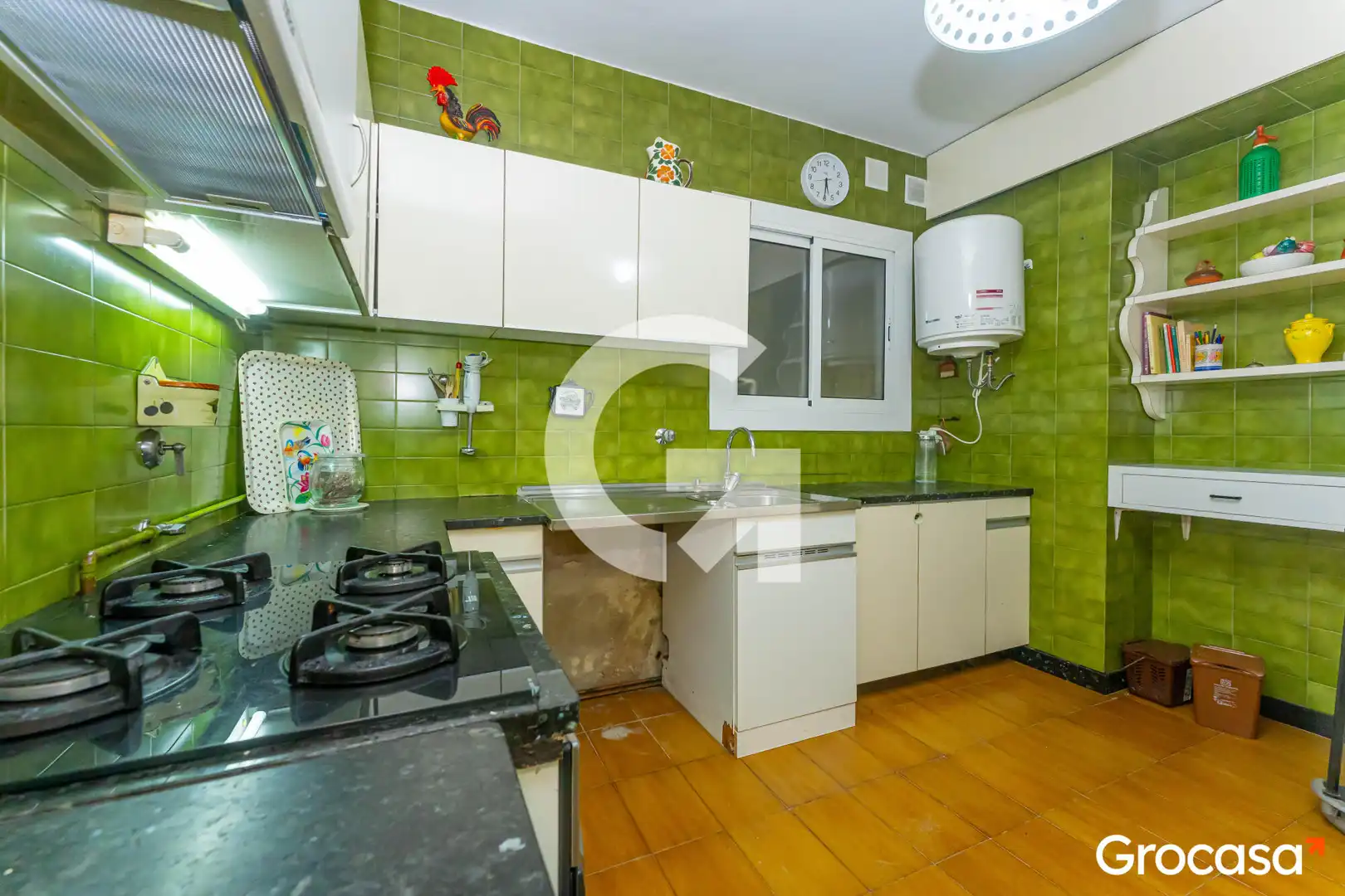 Cocina de Piso en venta en Cornellà de Llobregat con Aire acondicionado, Calefacción y Terraza