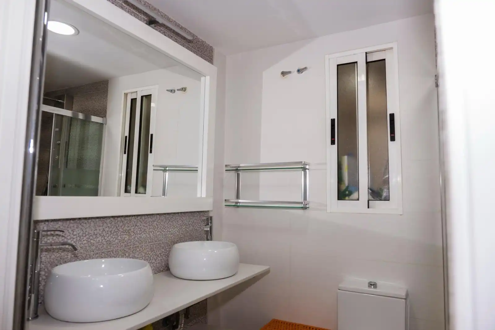 Baño de Piso en venta en Albacete con Aire acondicionado, Calefacción y Parquet