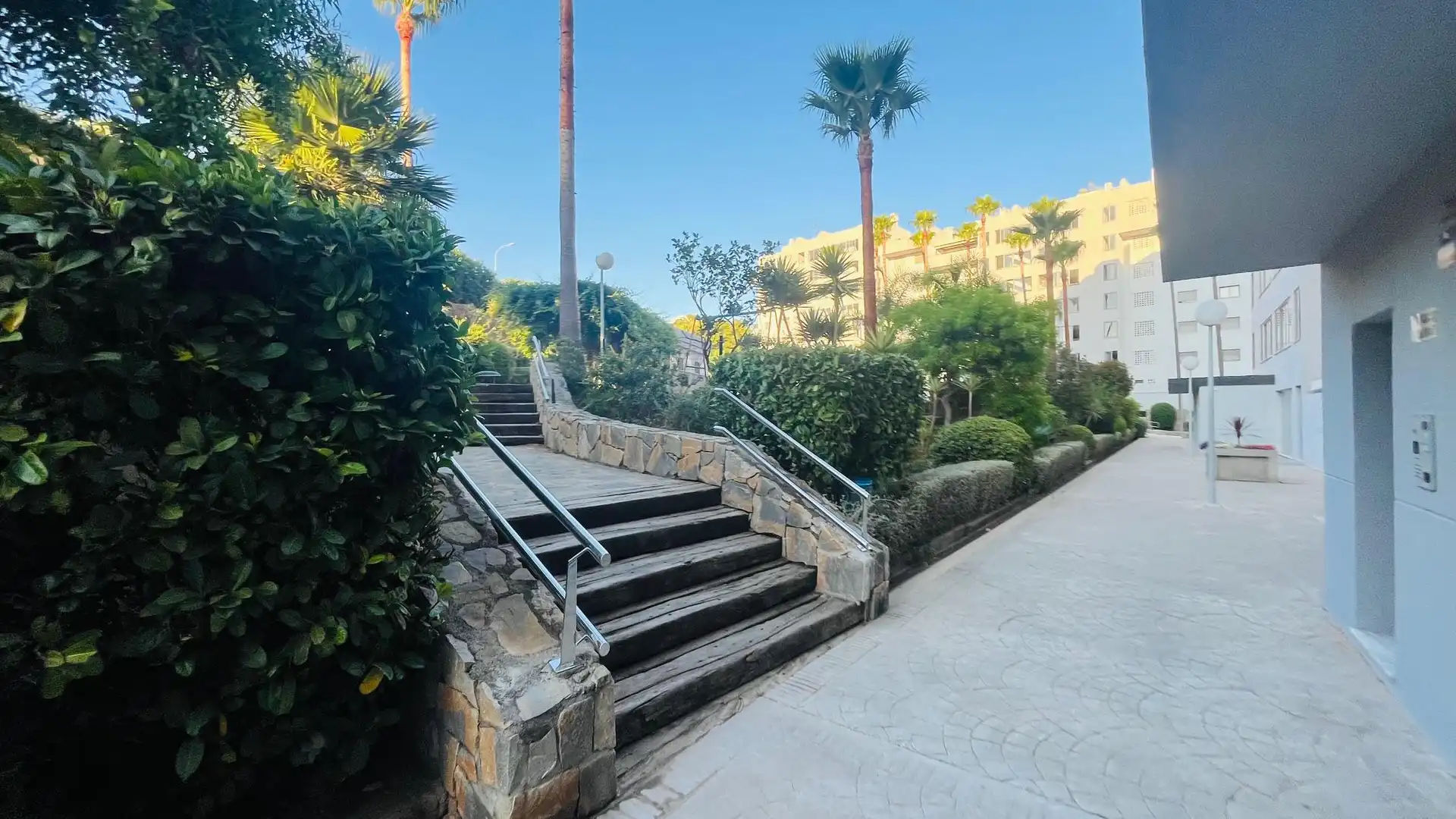 Apartament amb piscina en venda a Castillo Sohail - Myramar, imagen 25