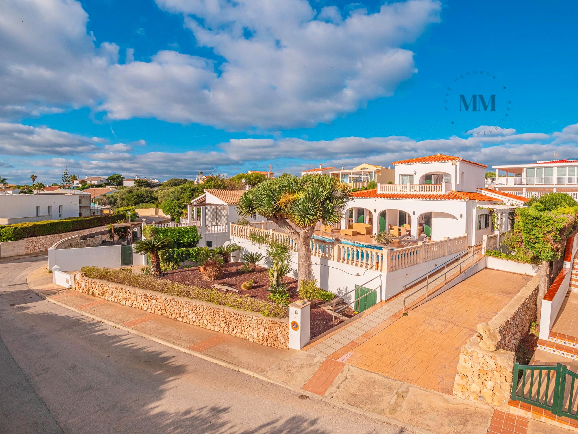 Casa o xalet en venda a Cala Llonga - Sa Mesquida