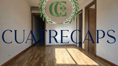 Photo 3 of Flat for sale in Avinguda Meridiana, El Camp de l'Arpa del Clot,  Barcelona Capital