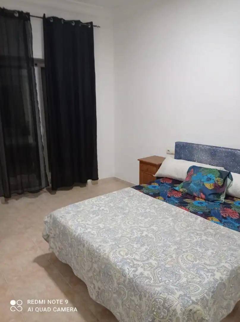 Schlafzimmer von Wohnung zur Miete in Alicante / Alacant mit Möbliert