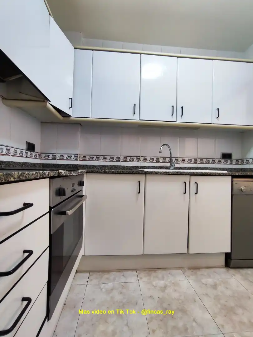 Cocina de Piso en venta en La Garriga con Calefacción y Horno