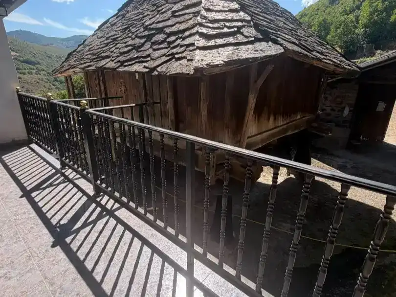 Terrassa de Finca rústica en venda en Navia de Suarna, Lugo