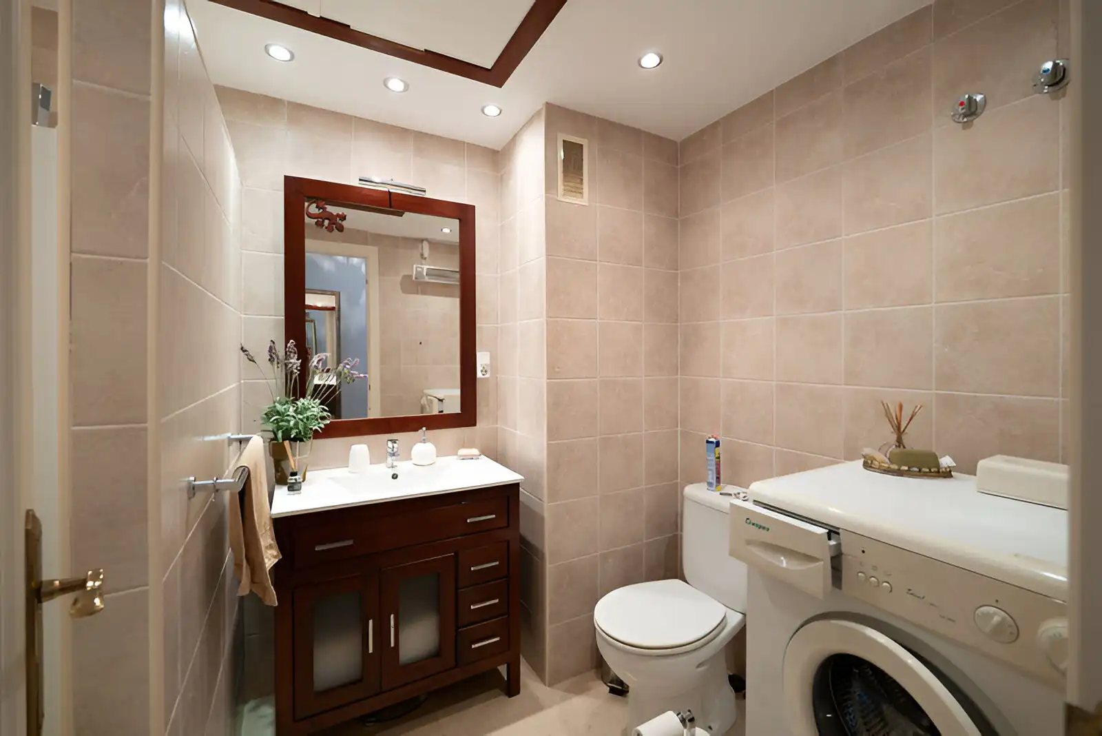 Bathroom of Detached homes for sale in Casares  with Air Conditioner, Heating and Terrace