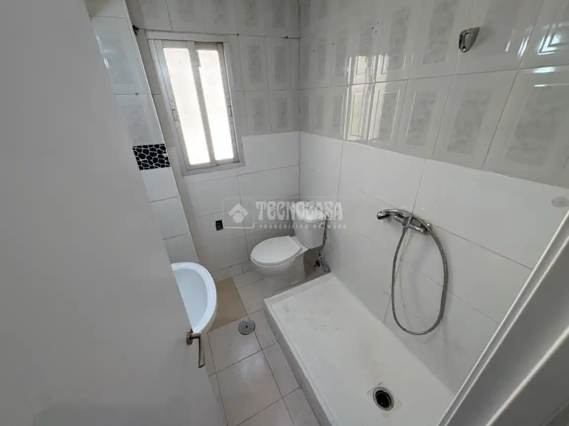 Baño de Piso en venta en Talavera de la Reina con Terraza
