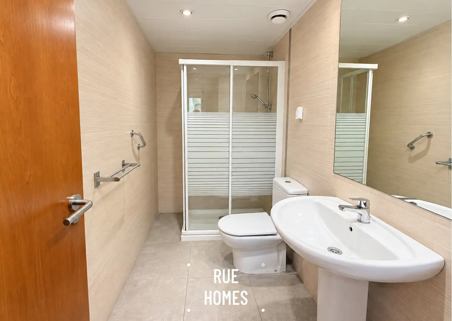 Piso con ascensor en venta en Carrer de Folch i Torres, imagen 8