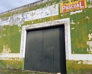 Exterior view of Industrial buildings for sale in Plasencia