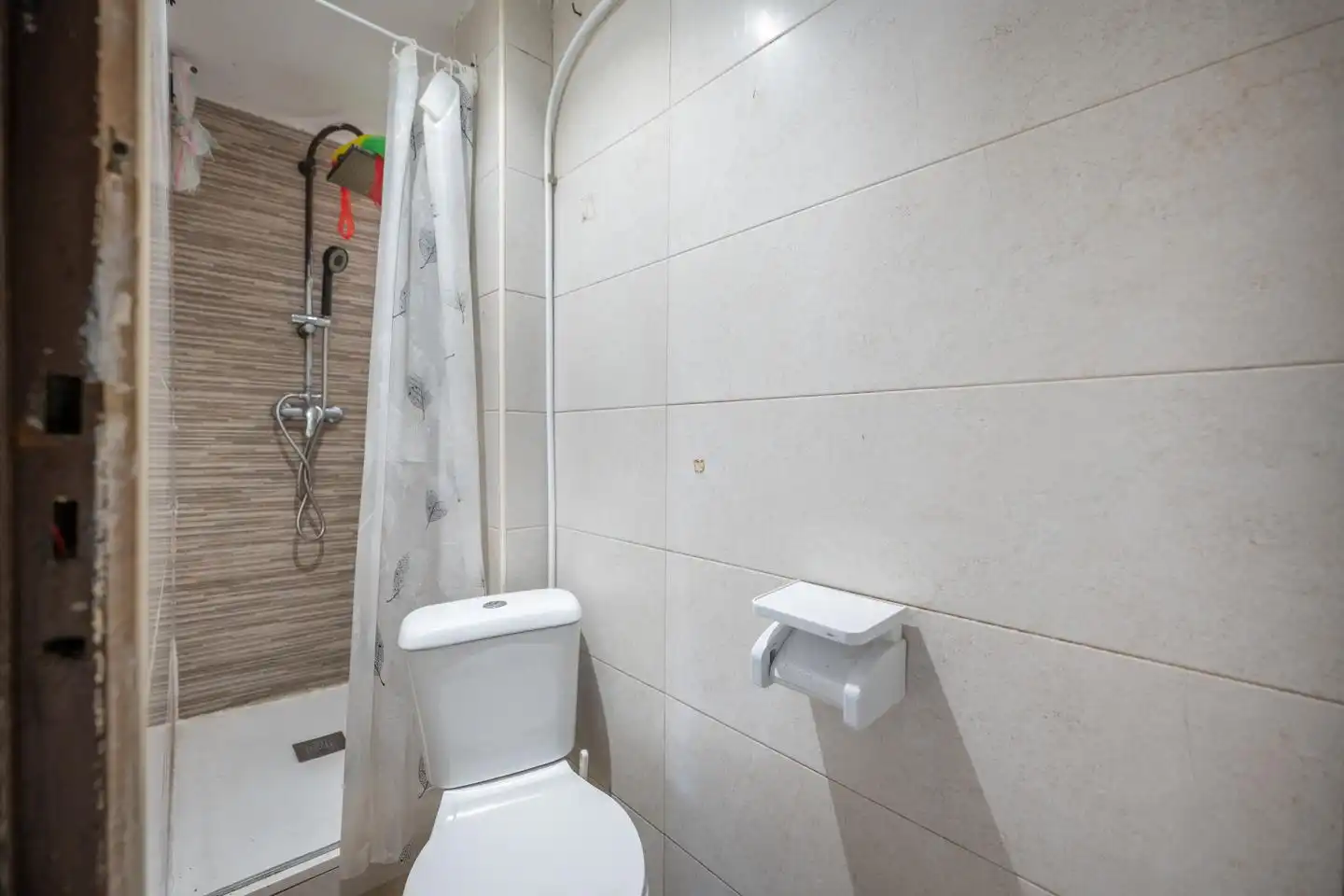 Baño de Piso en venta en Ávila con Calefacción