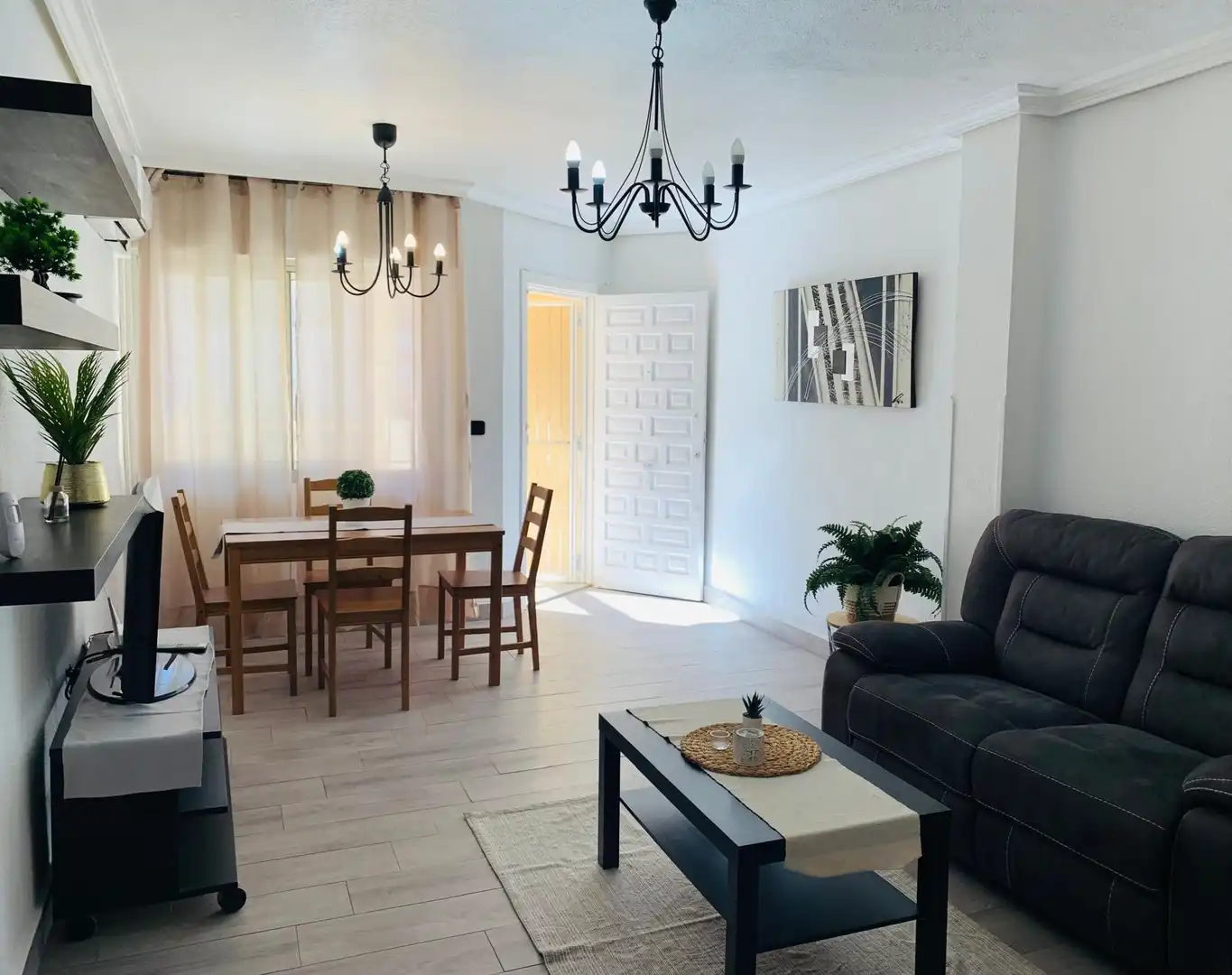Sala de estar de Casa o chalet en venta en San Pedro del Pinatar con Balcón