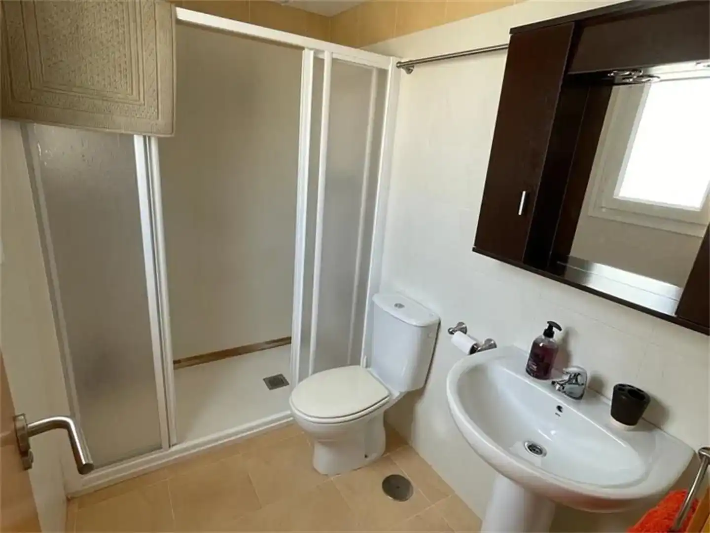 Badezimmer von Dachboden zum Verkauf in El Ejido mit Klimaanlage, Schwimmbad und Balkon