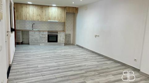 Photo 2 of Flat for sale in Vista Alegre, Barcelona