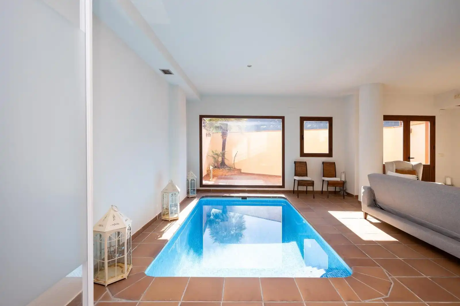 Swimming pool of Detached homes for sale in Granada  with Air Conditioner, Heating and Terrace