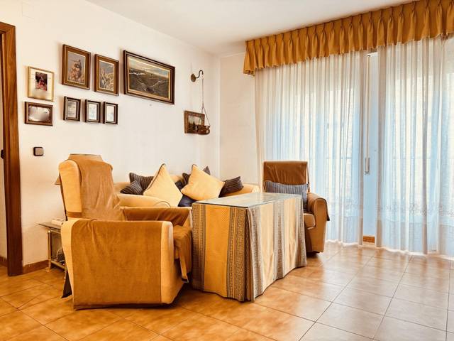 Piso en Venta en Calle Calle Pureza, 44 en Triana Casco Antiguo