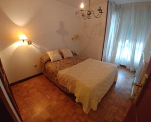 Bedroom of Apartment to rent in Santander  with Heating, Furnished and Washing machine