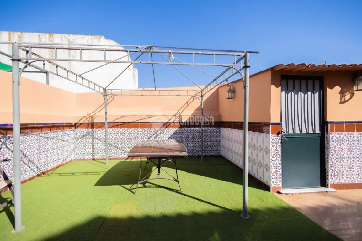 Terrassa de Casa adosada en venda en Bellavista - La Palmera