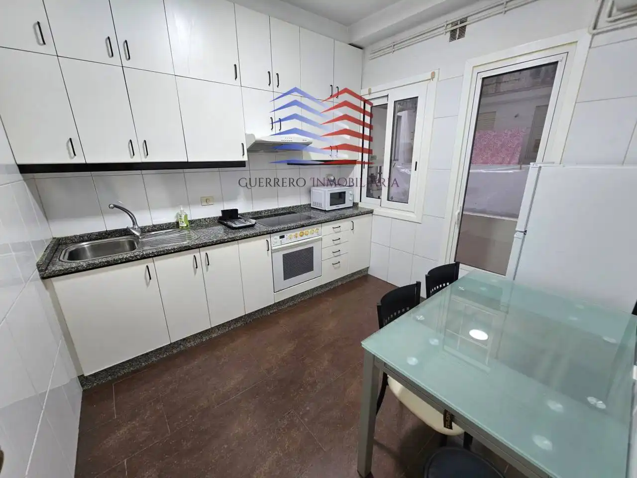 Kitchen of Flat for rent in Ourense Capital   with Heating, Furnished and Balcony