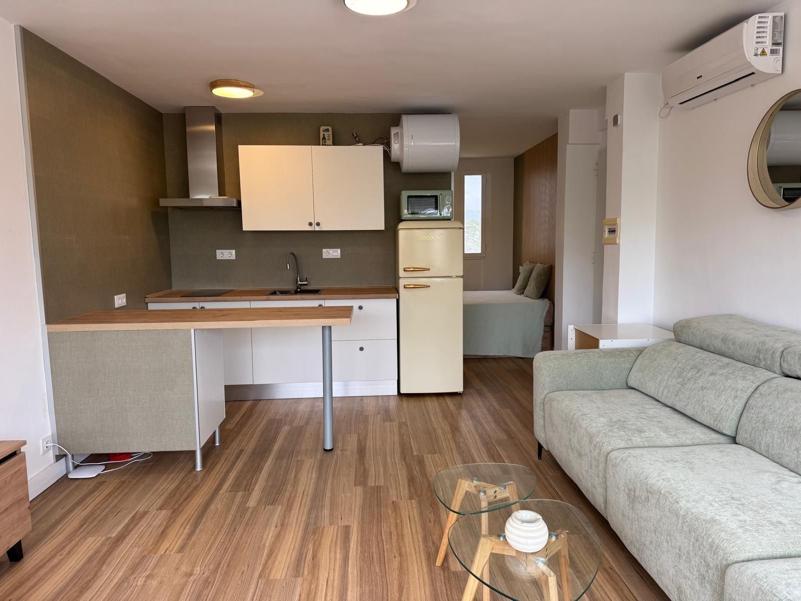 Living room of Flat for sale in La Manga del Mar Menor  with Air Conditioner and Private garden