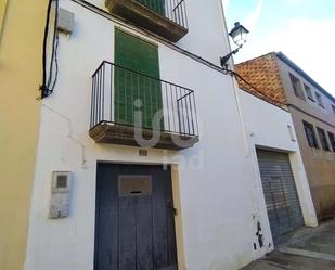 Vista exterior de Casa o xalet en venda en Ginestar amb Terrassa