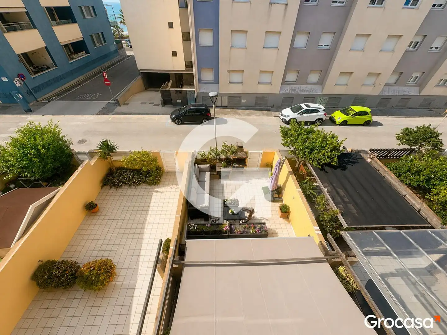 Terrassa de Casa adosada en venda en Cubelles amb Aire condicionat, Calefacció i Jardí privat