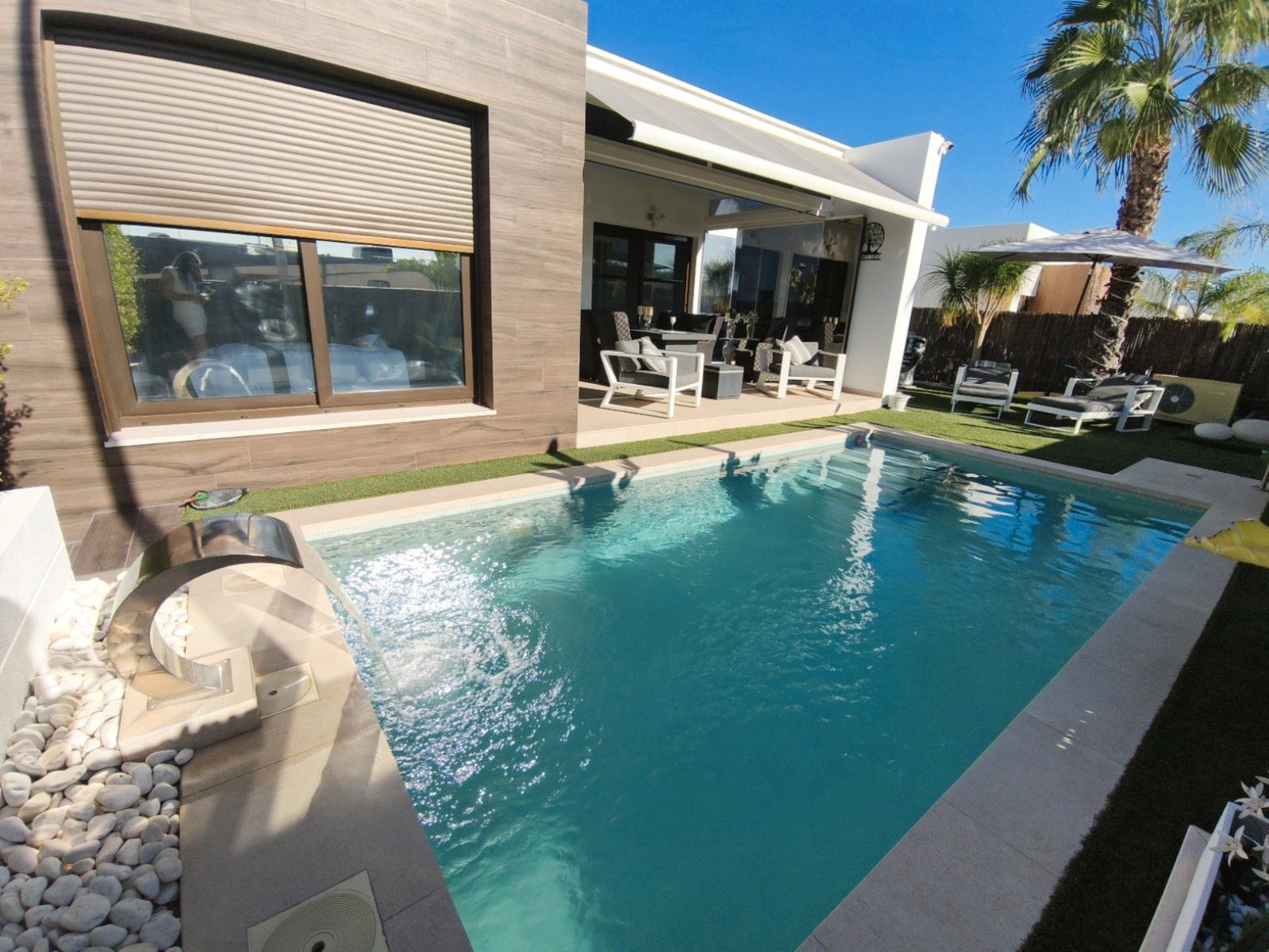 Piscina de Casa o xalet en venda en Orihuela amb Aire condicionat, Terrassa i Traster