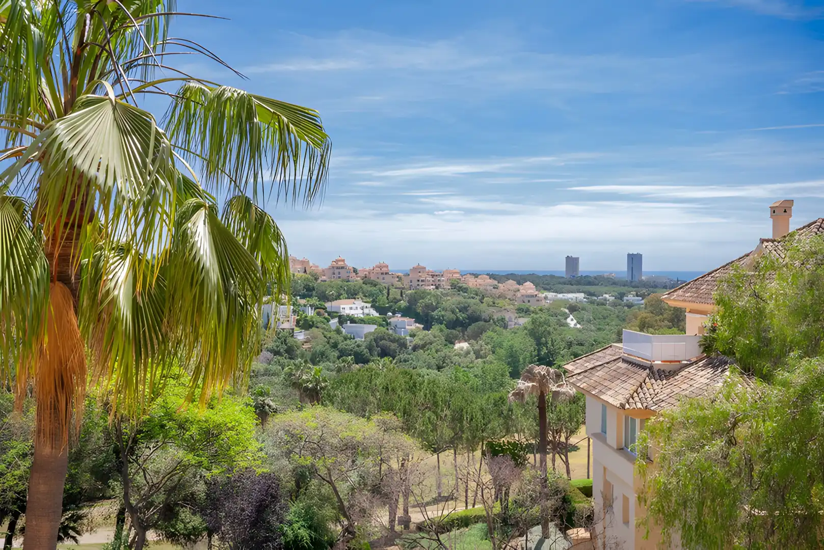 Apartment with pool for sale in Elviria - Cabopino, imagen 15
