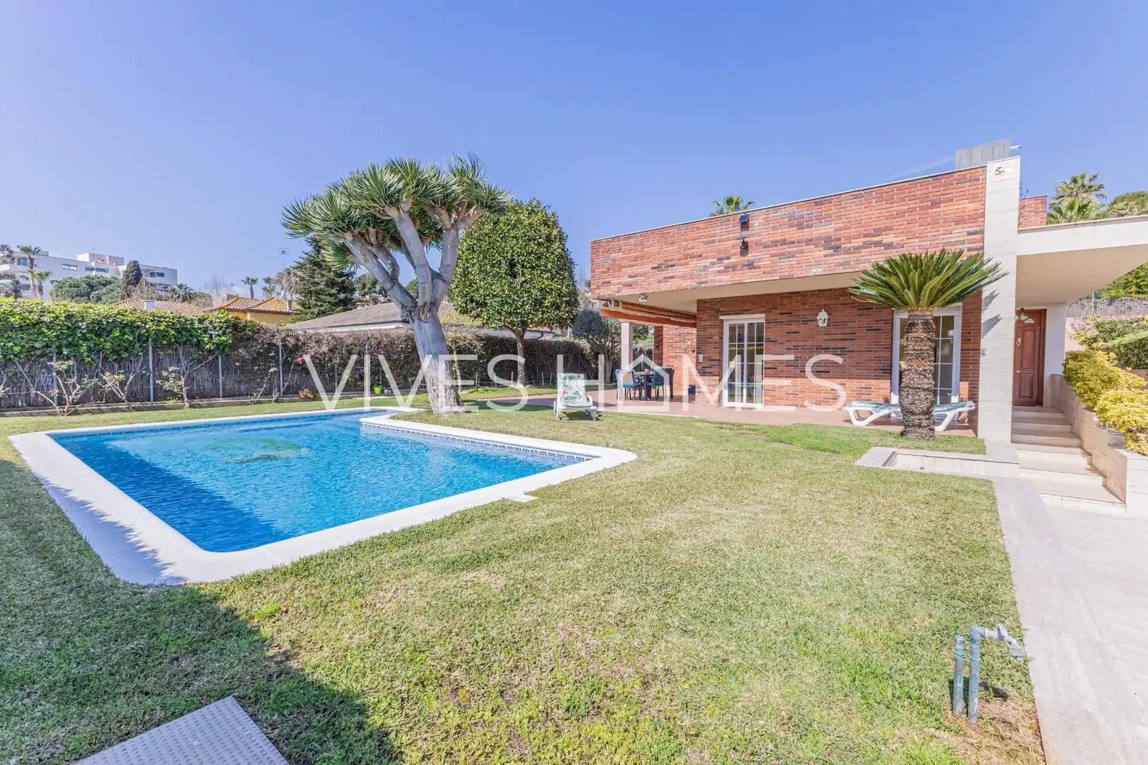 Garten von Haus oder Chalet zum Verkauf in Sant Vicenç de Montalt mit Klimaanlage, Heizung und Privatgarten