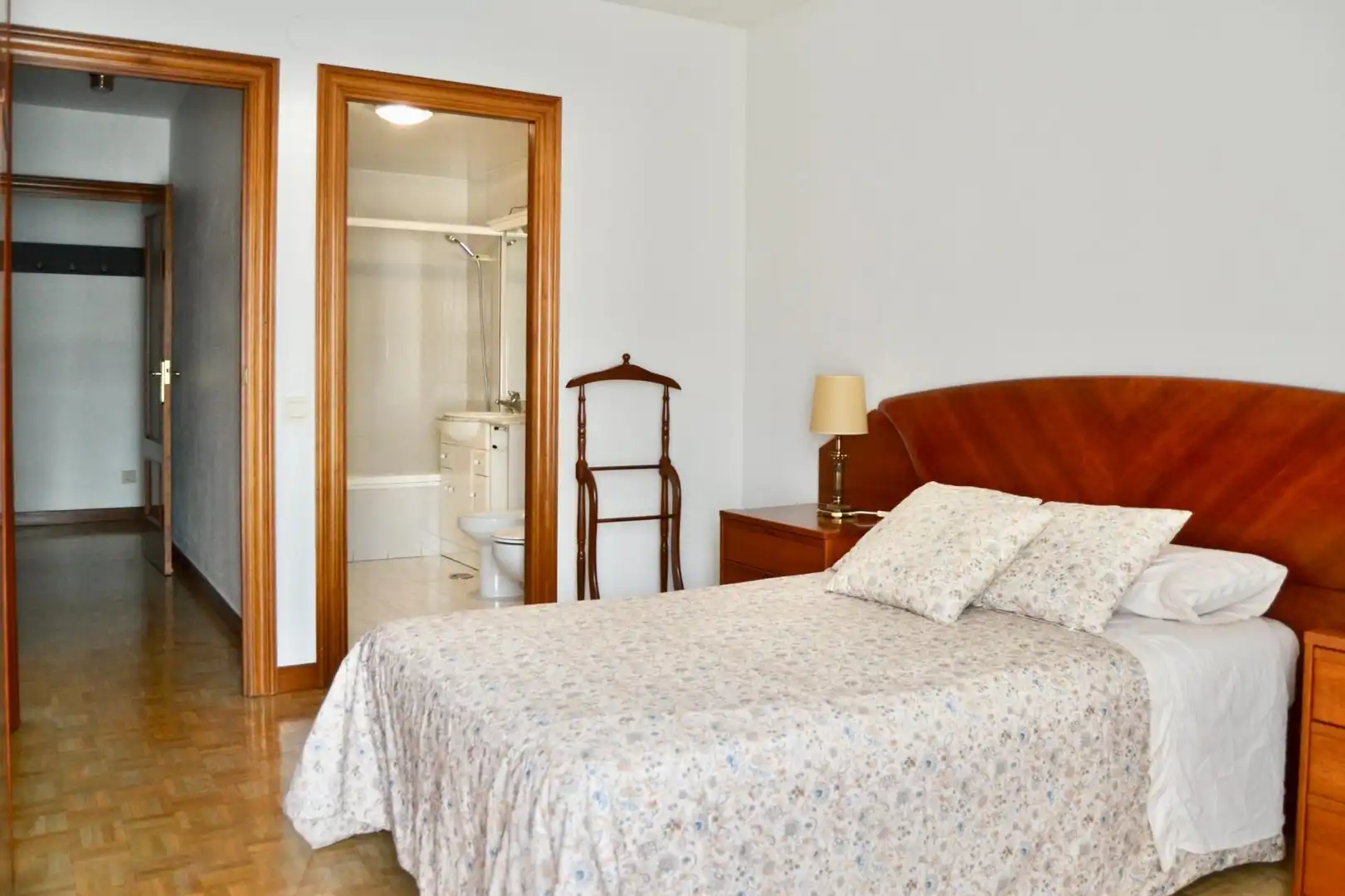 Habitación de Piso en venta en  Pamplona / Iruña con Parquet y Trastero
